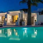 Omnia Mykonos Boutique Hotel & Suites